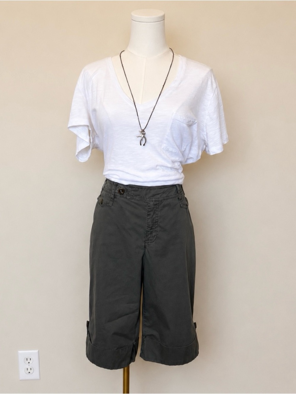 Tribal Olive Green Bermuda Shorts Size 6 100% Cotton Utility Walking Shorts